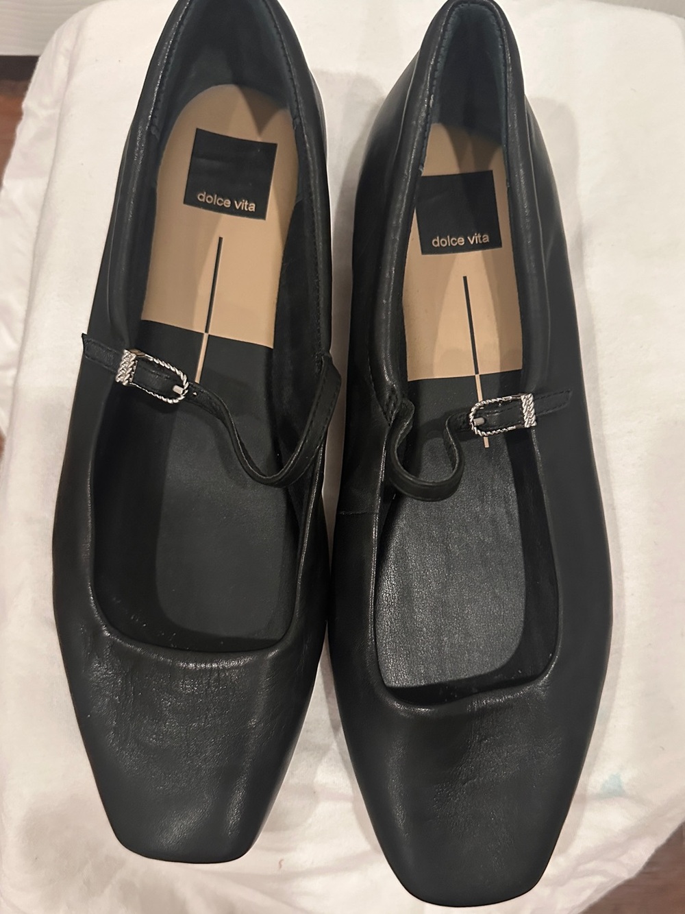 Dolce Vita Mila Square Toe Flat Black